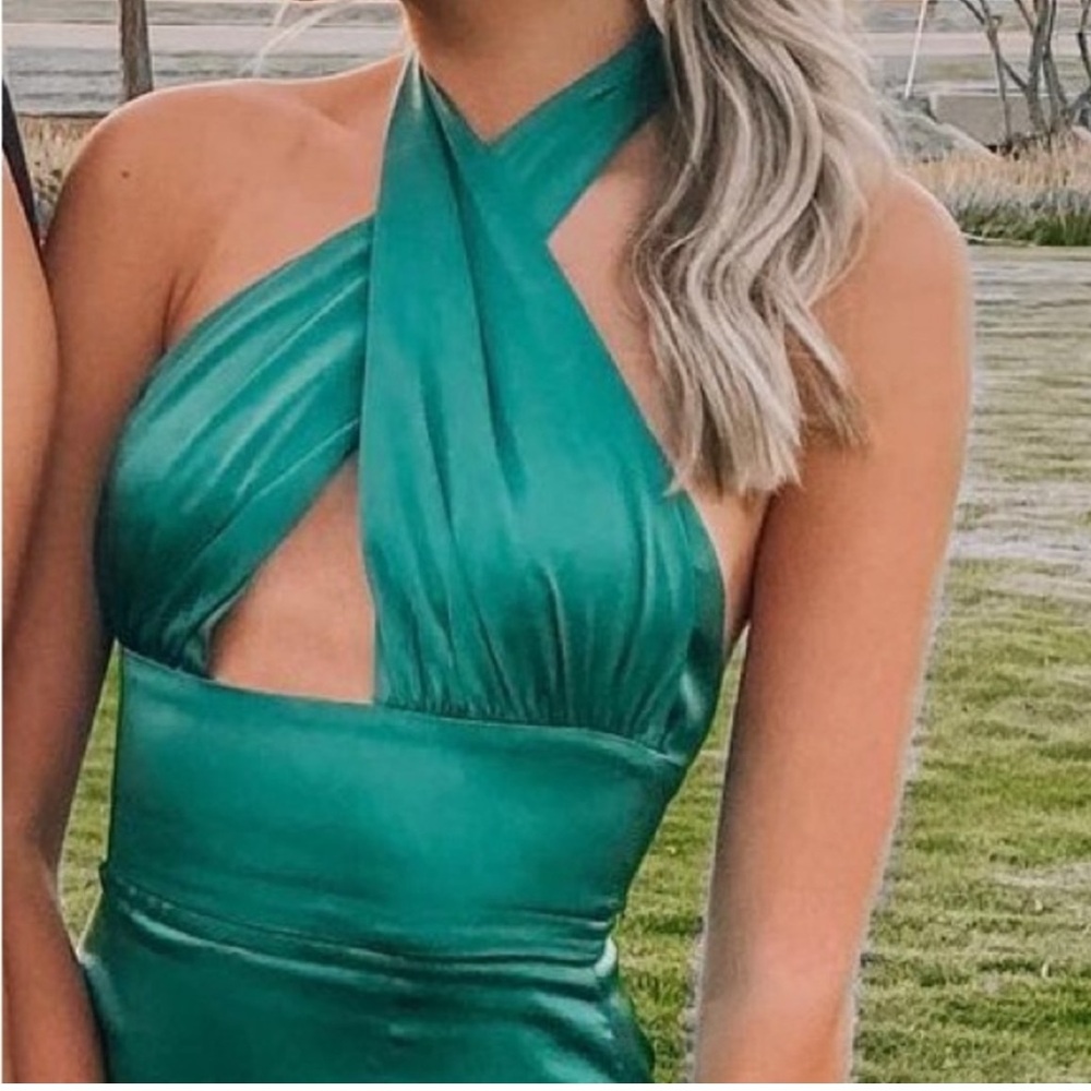Gorgeous beginning boutique dress